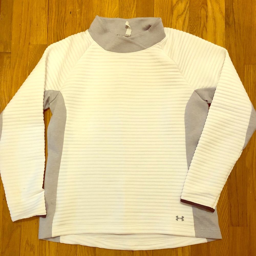 Under Armour Pull Over